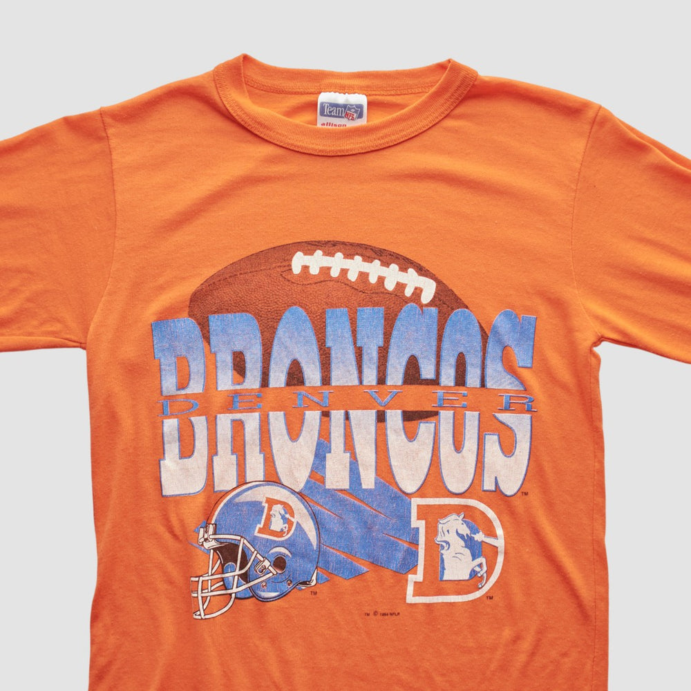 Denver Broncos NFL 90s Long Sleeve T-shirt - Orange T-shirts