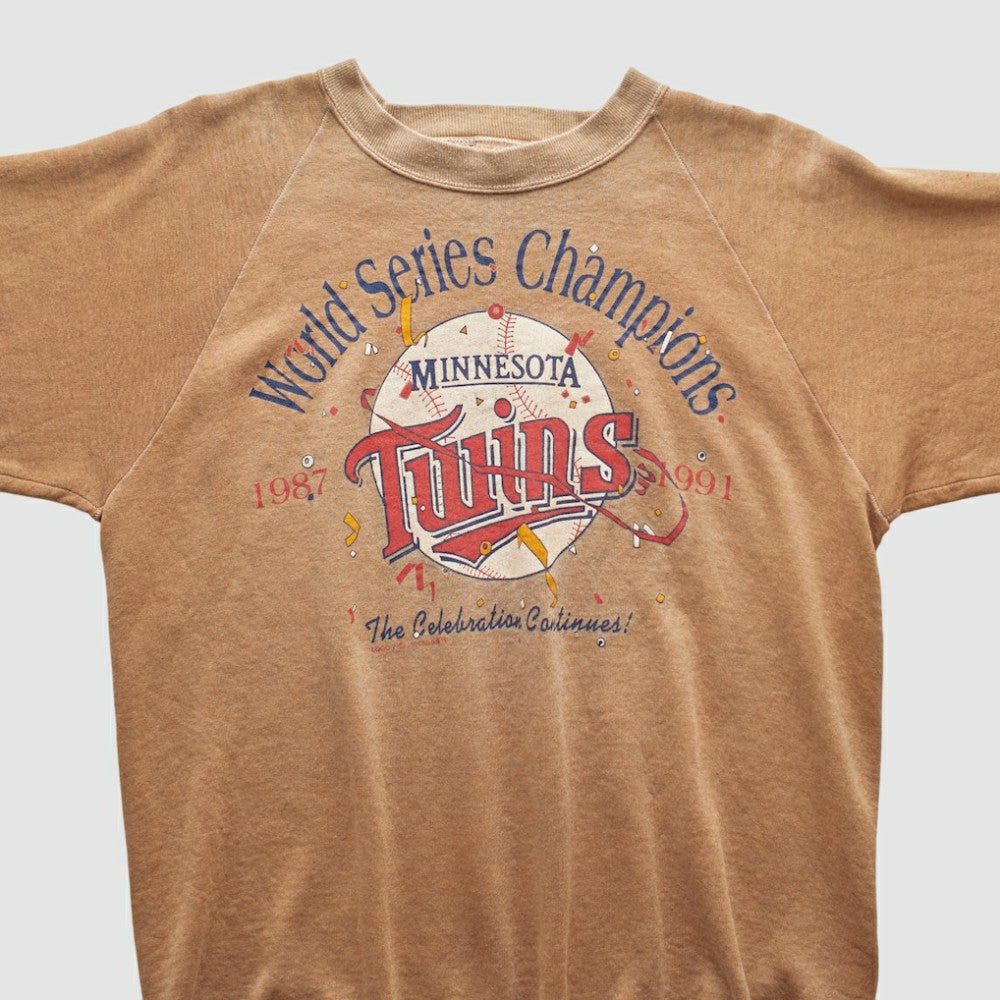 Minnesota Twins 1991 Pullover Sweatshirt - Tan - Vintage Pullover