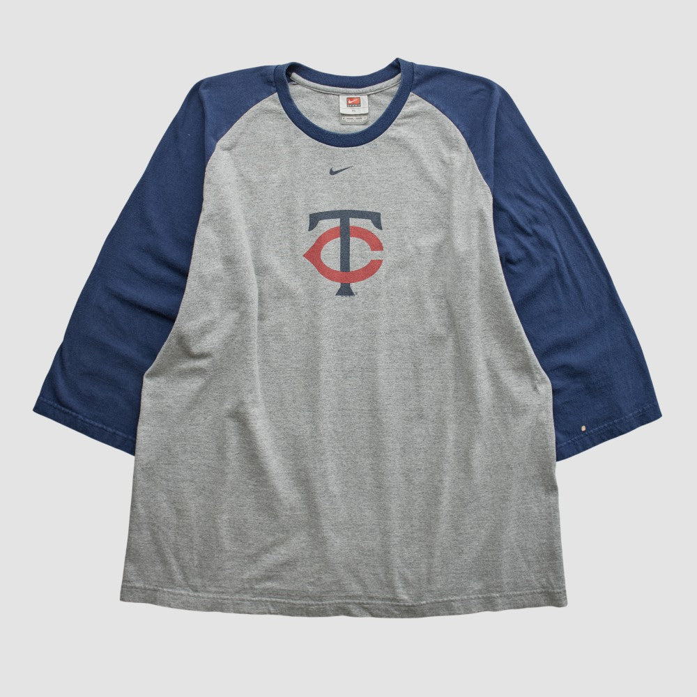 Minnesota Twins Nike 2000s T-shirt - Heather Gray - 3XVintage T-shirts