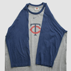 Minnesota Twins Nike 2000s T-shirt - Heather Gray - 3XVintage T-shirts