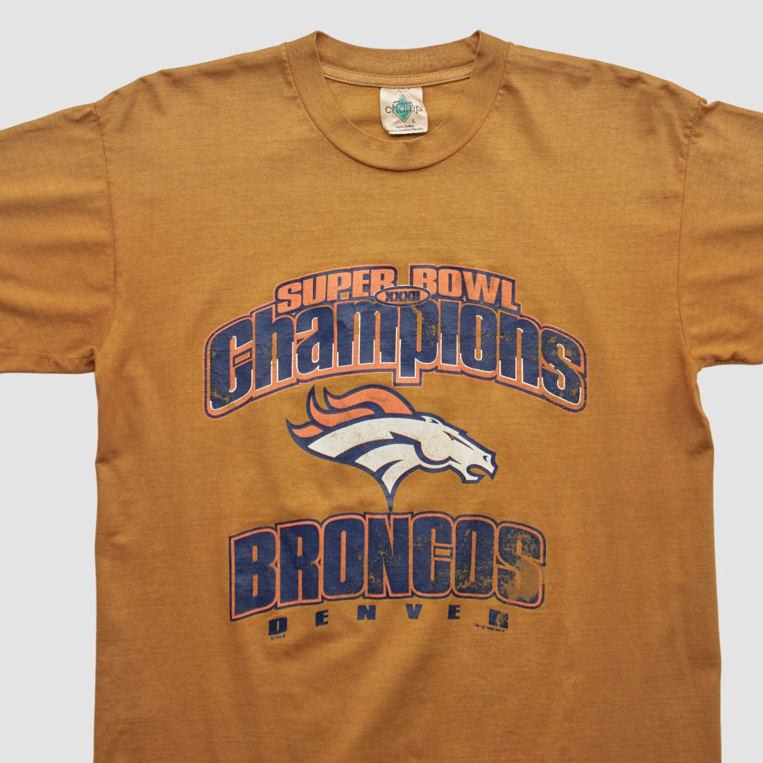 Denver Broncos Tour Champ 90s T-shirt - Tan T-shirts