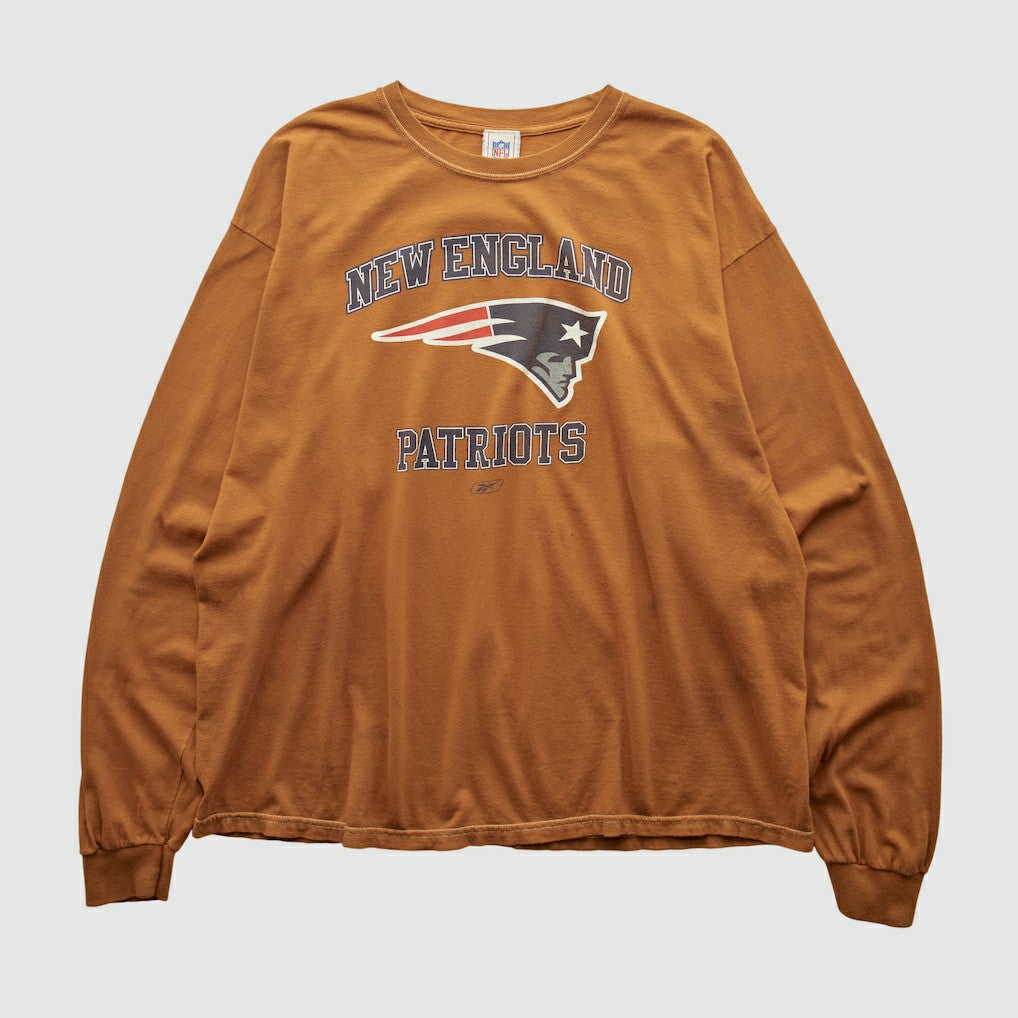 New England Patriots NFL 2000s Long Sleeve T-shirt - Brown T-shirts