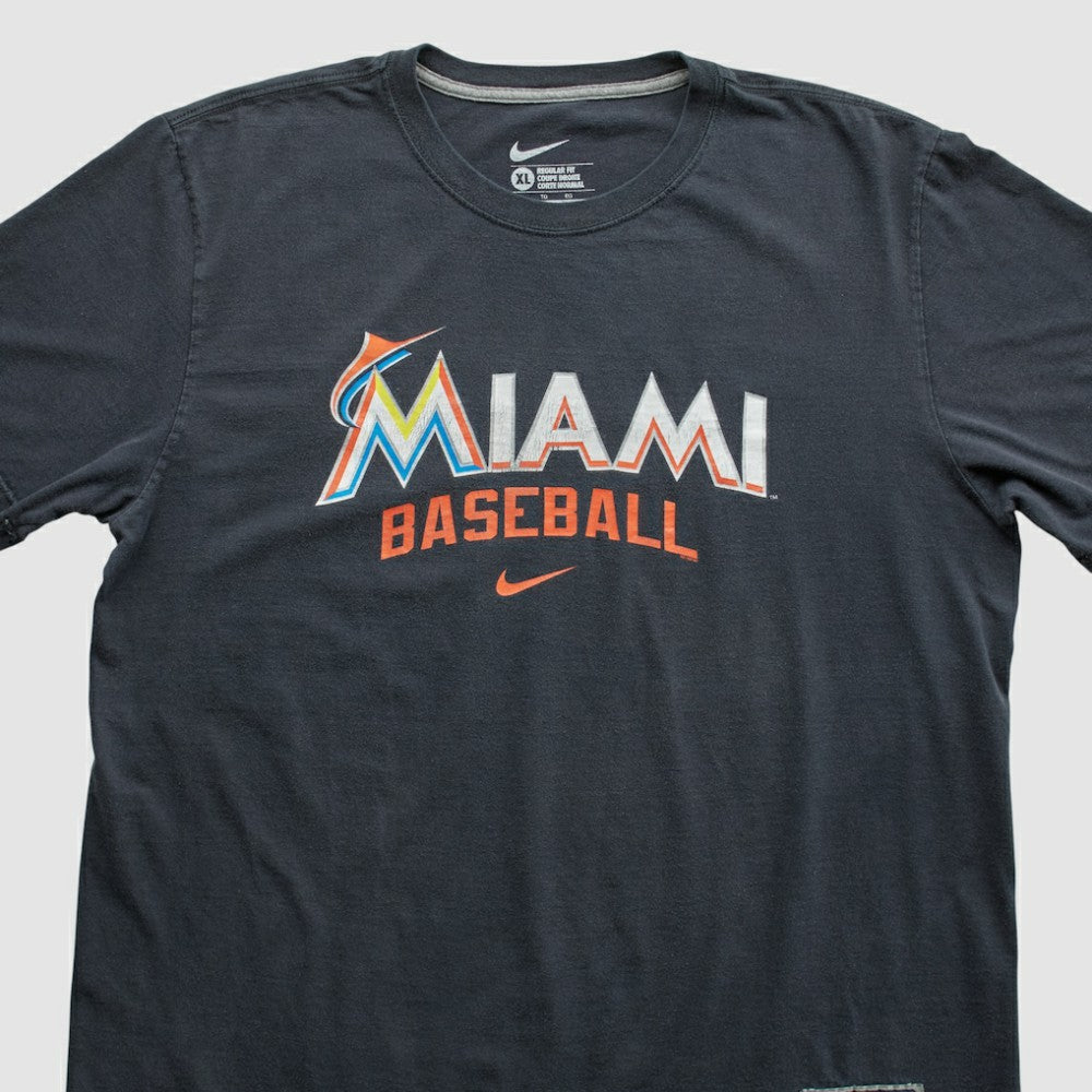 Miami Marlins Nike 2010s T-shirt - Charcoal - XVintage T-shirts