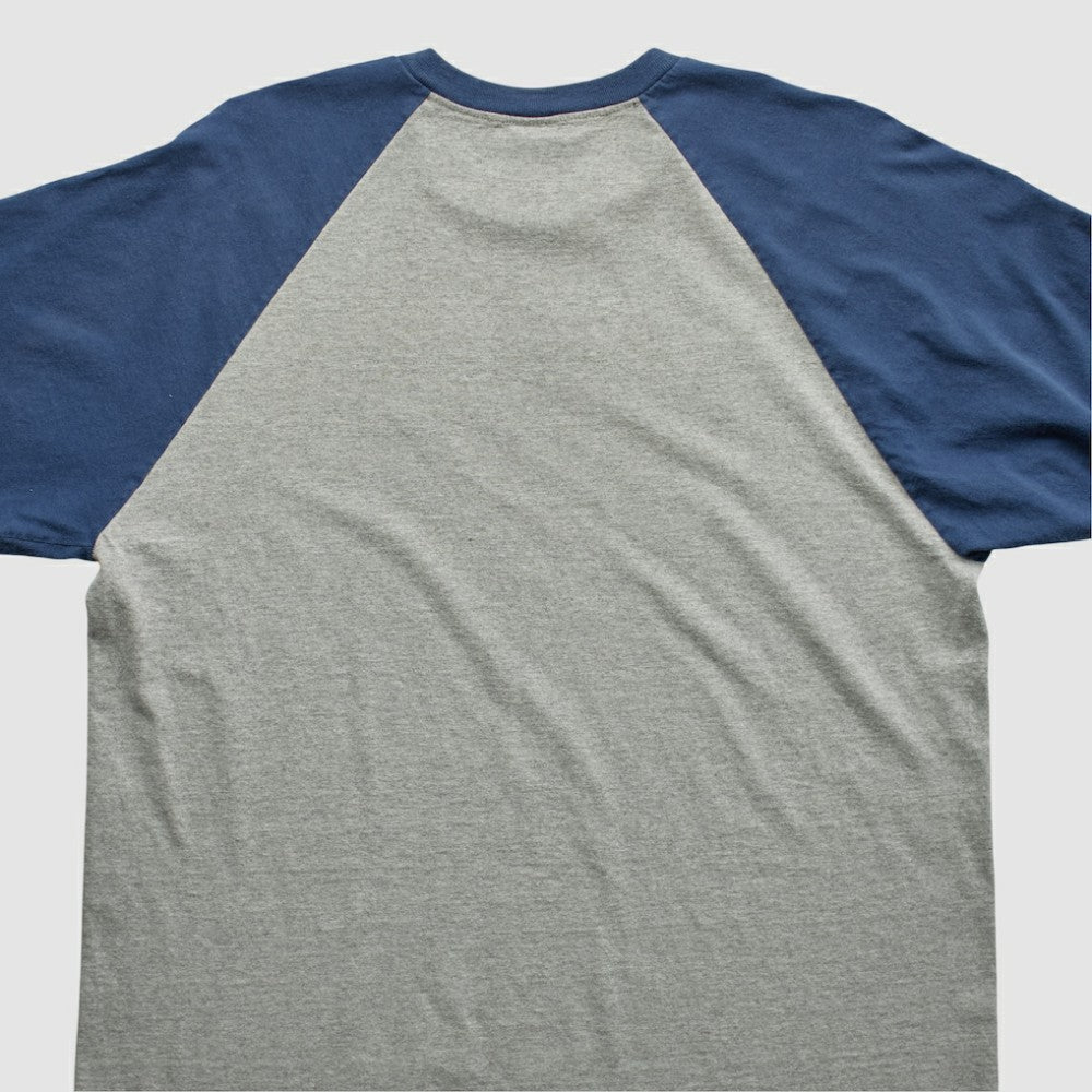 Chicago Cubs Lee Apparel 2000s T-shirt - Heather Gray - XVintage T-shirts