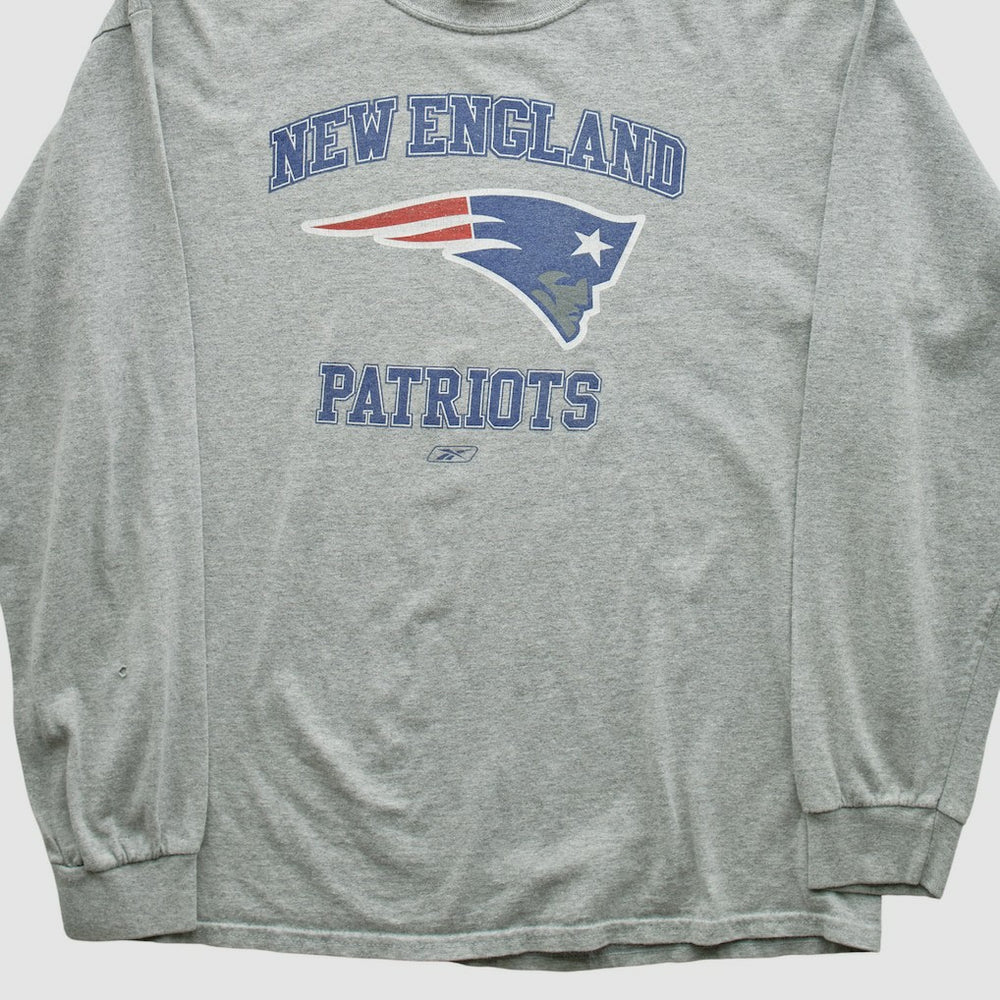 New England Patriots NFL 2000s Long Sleeve T-shirt - Heather Gray T-shirts