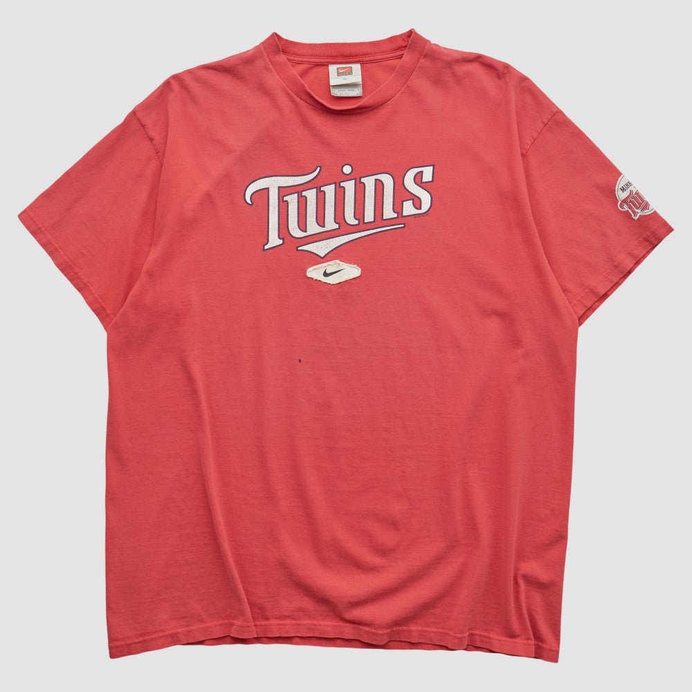 Minnesota Twins Nike 2000s T-shirt - Red - 2XVintage T-shirts