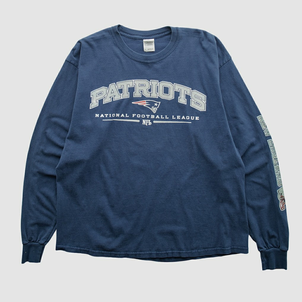 New England Patriots Gildan 2000s Long Sleeve T-shirt - Navy T-shirts