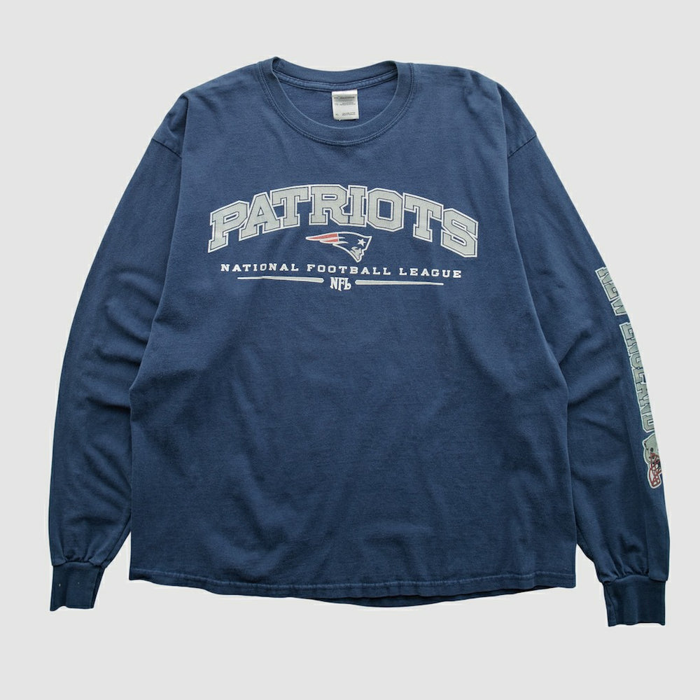 New England Patriots Gildan 2000s Long Sleeve T-shirt - Navy T-shirts