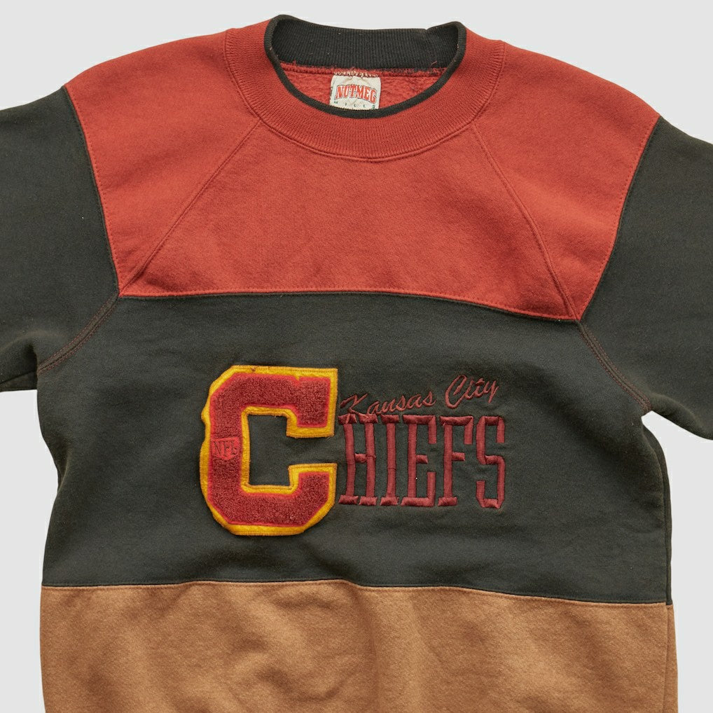 Kansas City Chiefs Nutmeg Mills 90s Pullover Sweatshirt - Clay Pullover