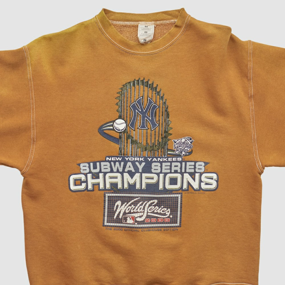 New York Yankees 2000 Pullover Sweatshirt - Clay - XVintage Pullover