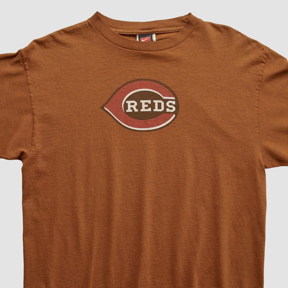 Cincinnati Reds Nike 2000s Long Sleeve T-shirt - Clay - Vintage T-shirts