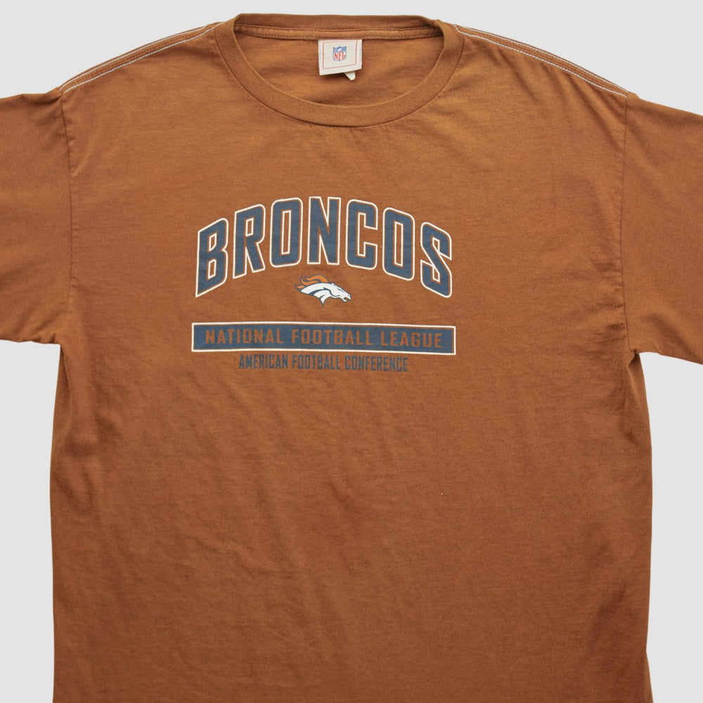 Denver Broncos NFL 2000s Long Sleeve T-shirt - Clay T-shirts