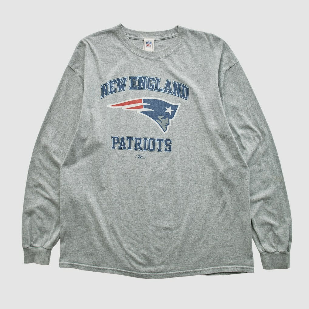 New England Patriots NFL 2000s Long Sleeve T-shirt - Heather Gray T-shirts