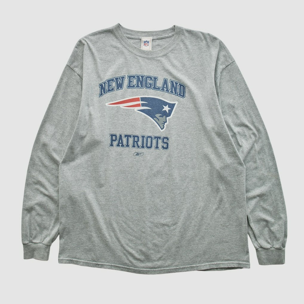New England Patriots NFL 2000s Long Sleeve T-shirt - Heather Gray T-shirts
