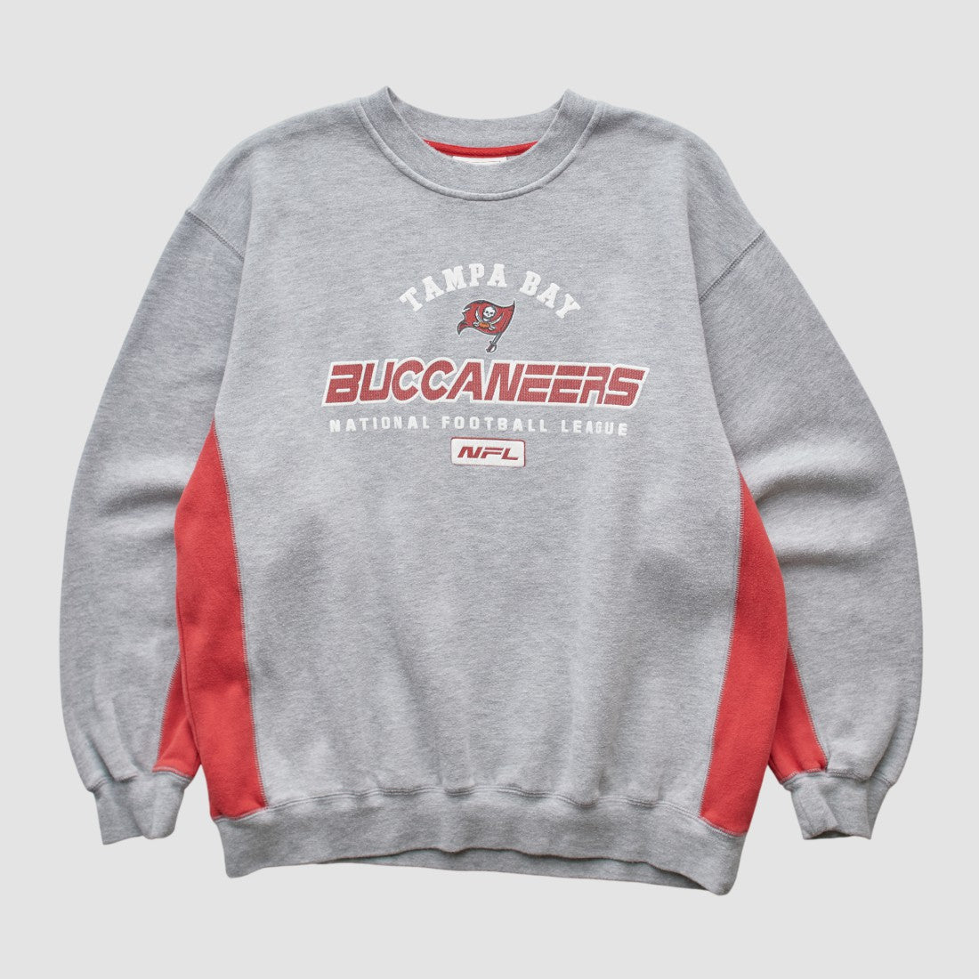 Tampa Bay Buccaneers NFL 2000s Pullover Sweatshirt - Heather Gray Pullover