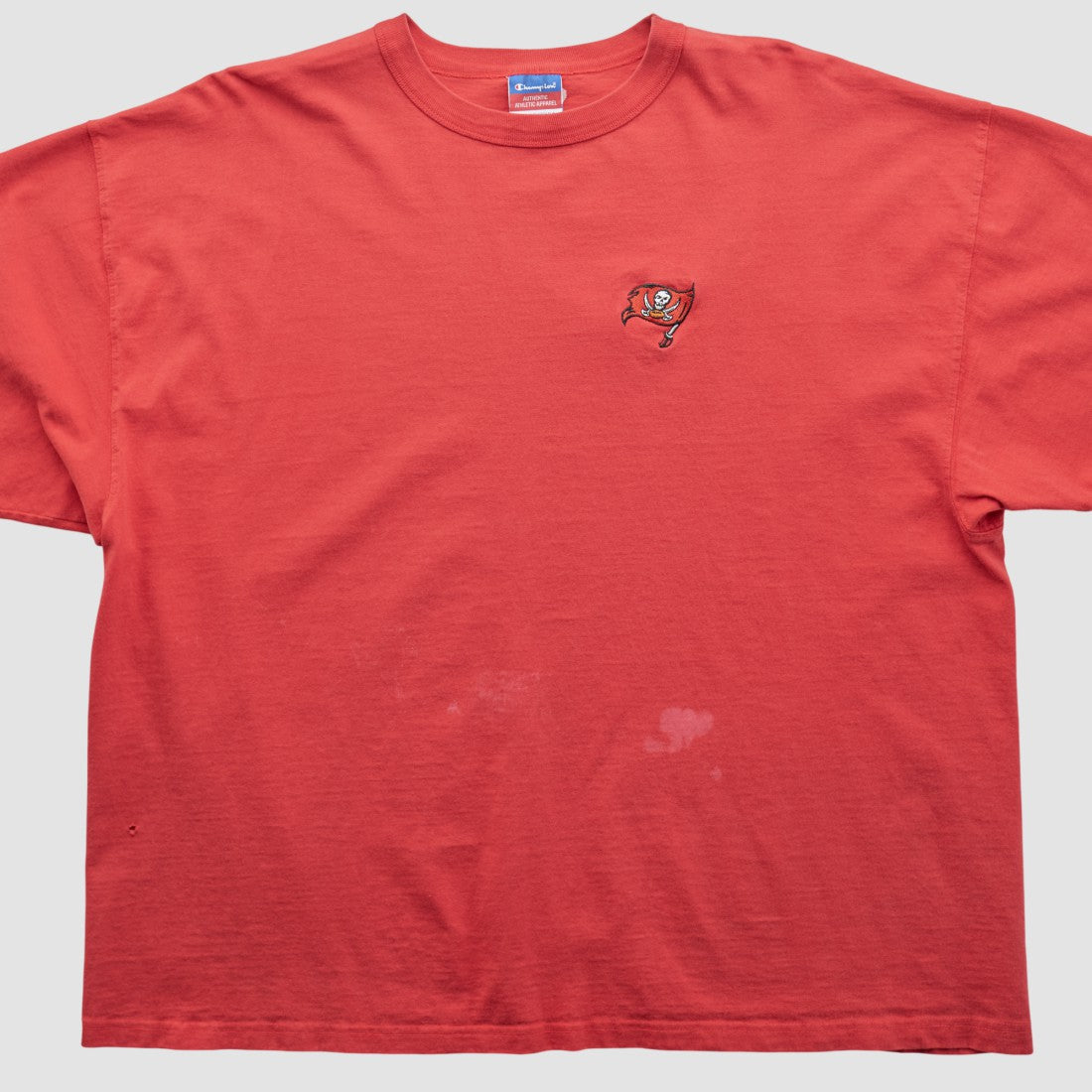 Tampa Bay Buccaneers Champion 2000s T-shirt - Red T-shirts