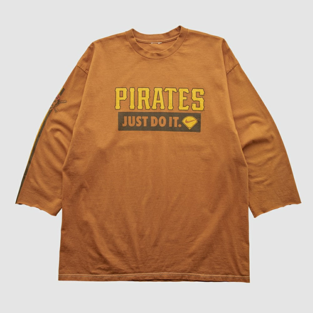 Pittsburgh Pirates 2000s T-shirt - Clay - XVintage T-shirts