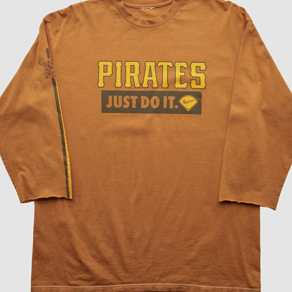 Pittsburgh Pirates 2000s T-shirt - Clay - XVintage T-shirts