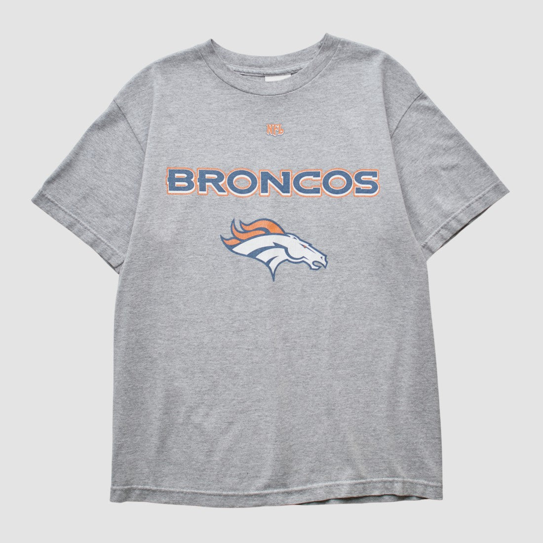 Denver Broncos NFL 2000s T-shirt - Heather Gray T-shirts