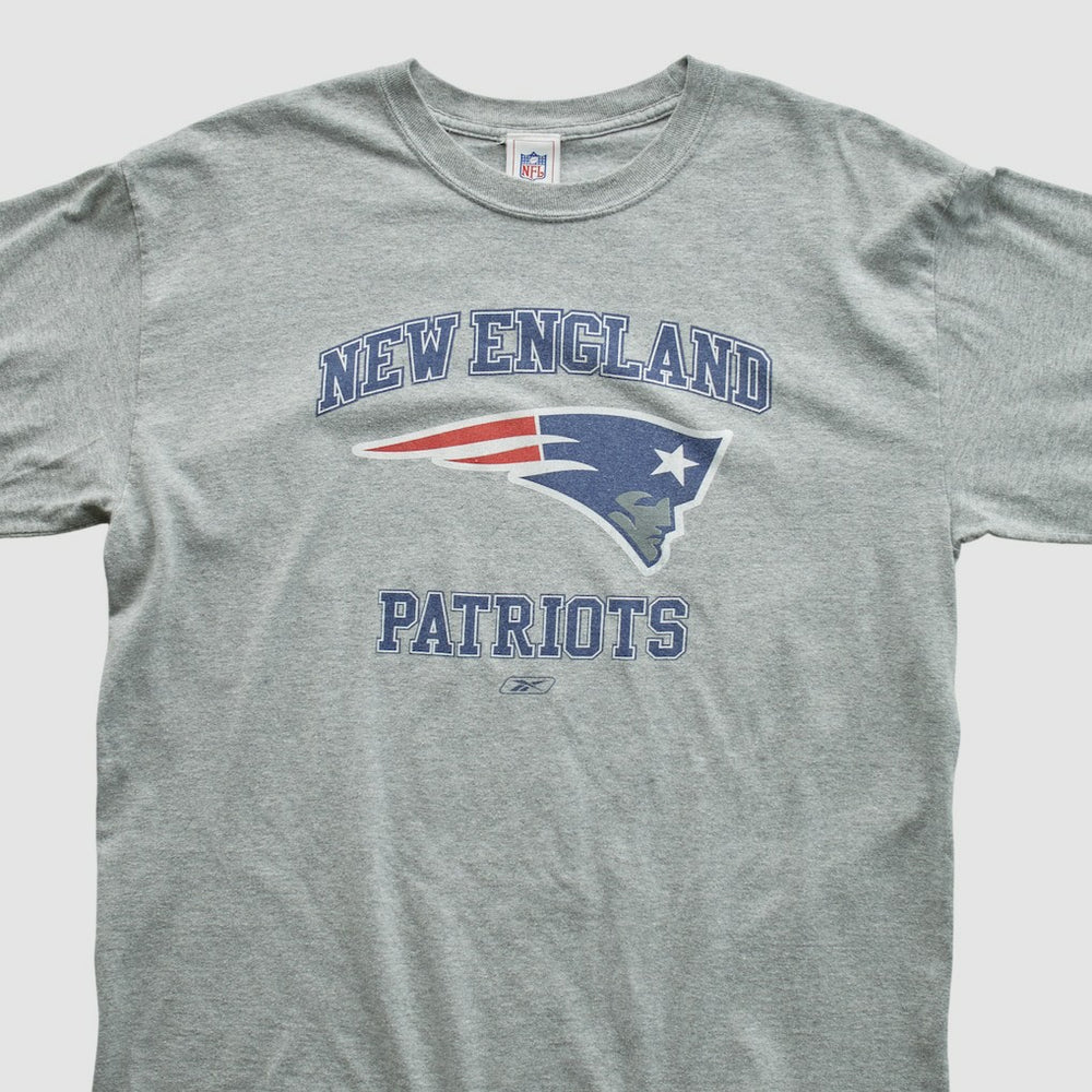 New England Patriots NFL 2000s Long Sleeve T-shirt - Heather Gray T-shirts