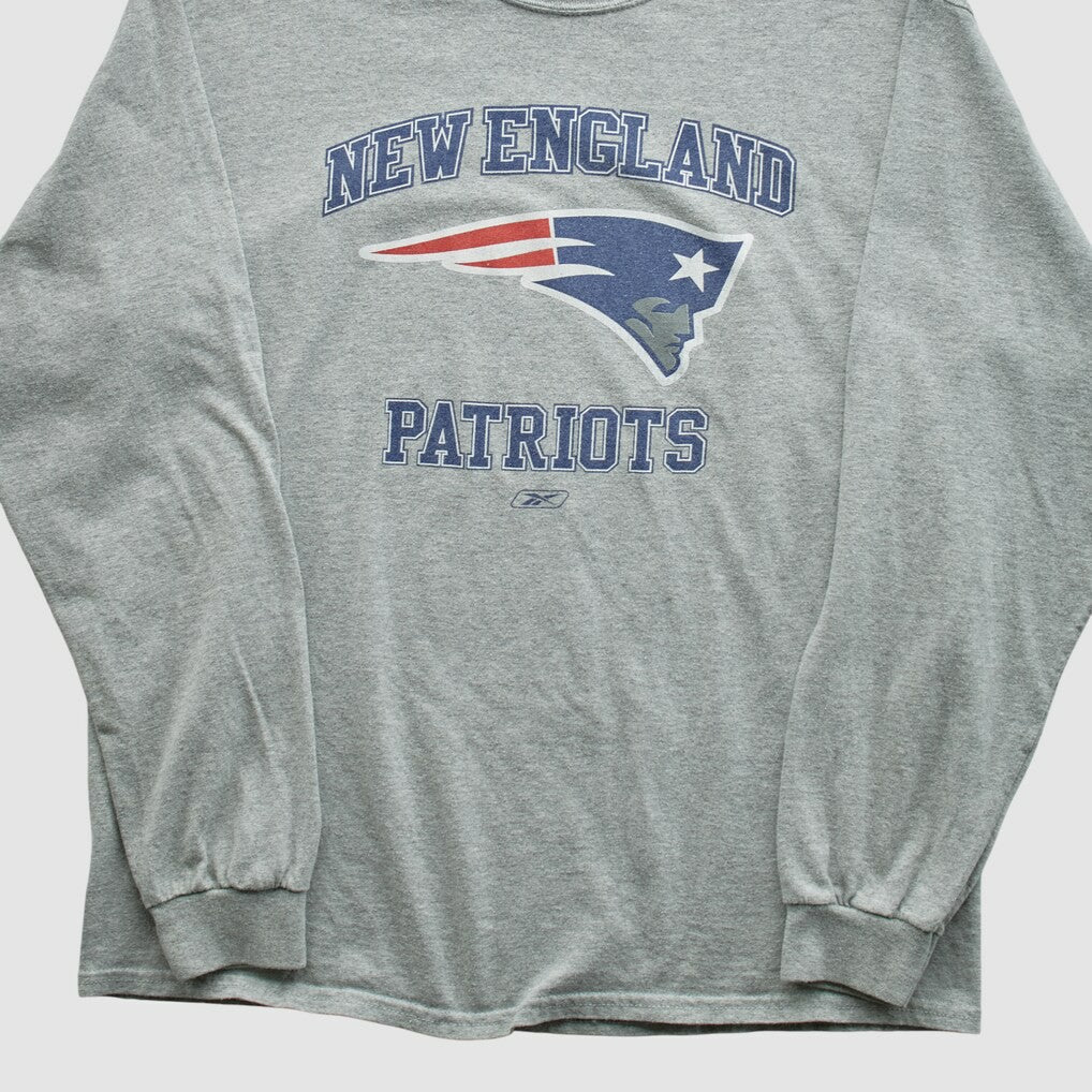 New England Patriots NFL 2000s Long Sleeve T-shirt - Heather Gray T-shirts