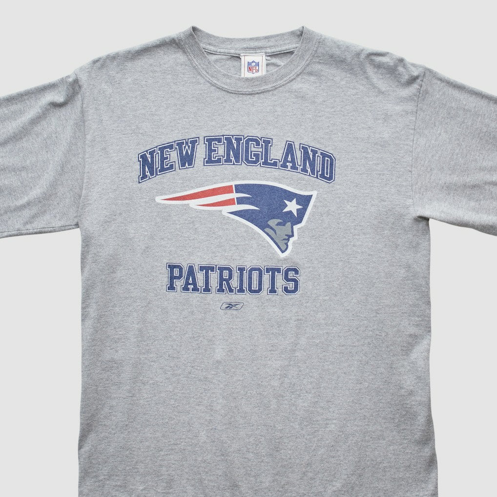 New England Patriots Reebok 2000s Long Sleeve T-shirt - Heather Gray T-shirts