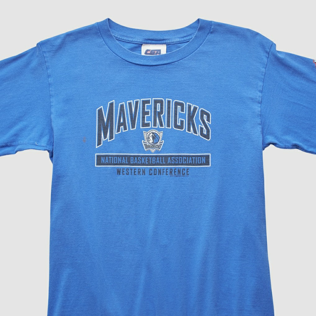 Dallas Mavericks CSA 2000s Long Sleeve T-shirt Blue Vintage - Vintage