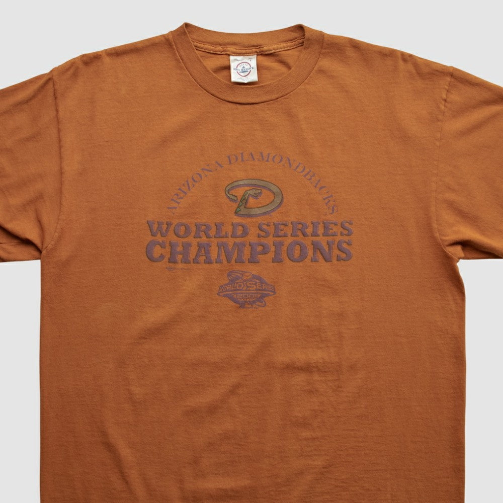 Arizona Diamondbacks Delta 2001 T-shirt - Clay - Vintage T-shirts