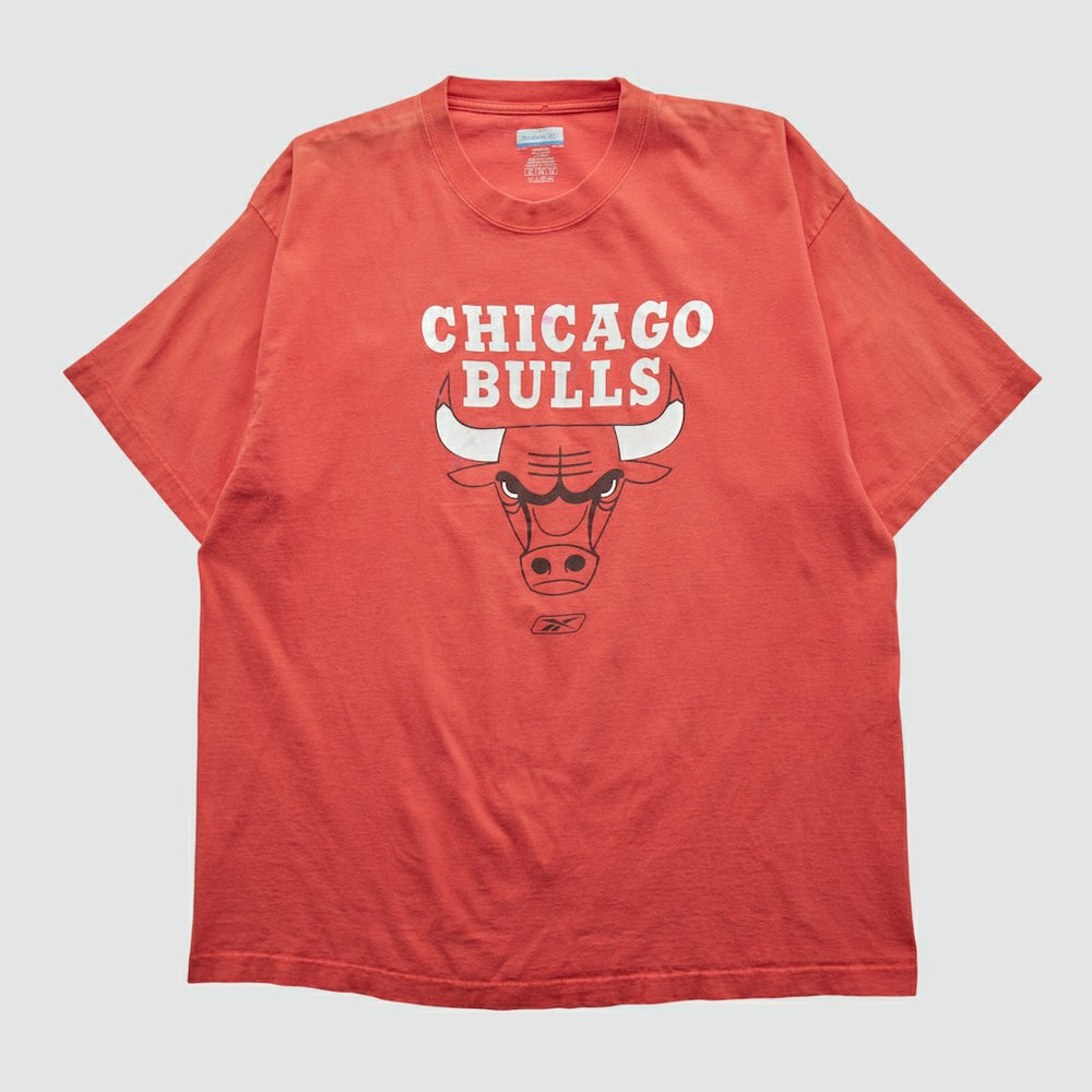 Chicago Bulls Reebok 2000s T-shirt Red Vintage - Vintage