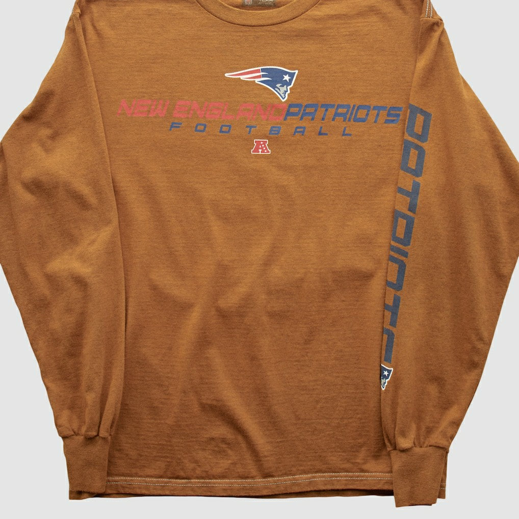 New England Patriots NFL 2000s Long Sleeve T-shirt - Clay T-shirts
