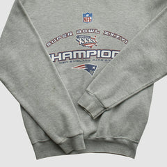 New England Patriots Lee Sport 2002 Pullover Sweatshirt - Heather Gray Pullover