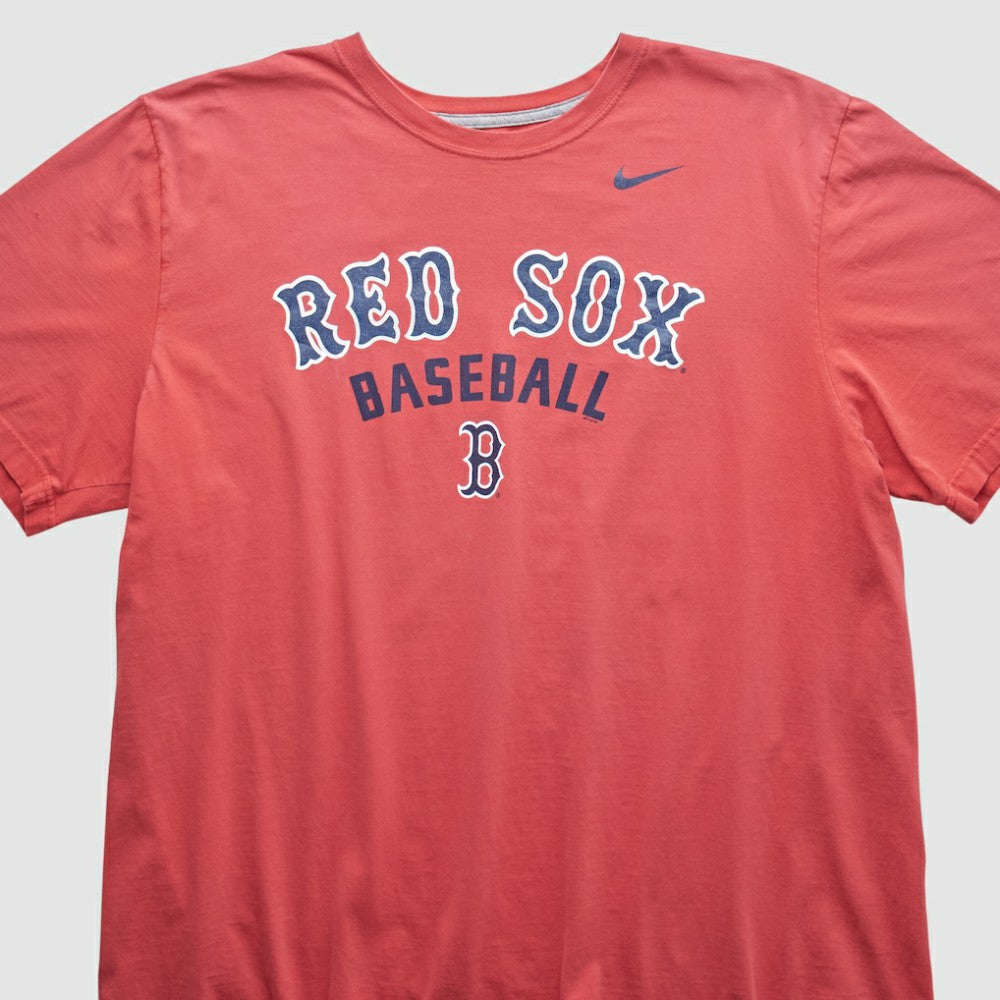 Boston Red Sox Nike 2010s T-shirt - Red - XVintage T-shirts