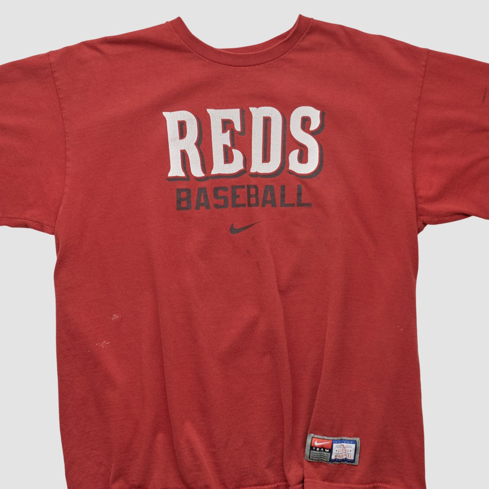 Cincinnati Reds Nike 2000s T-shirt - Red - Vintage T-shirts