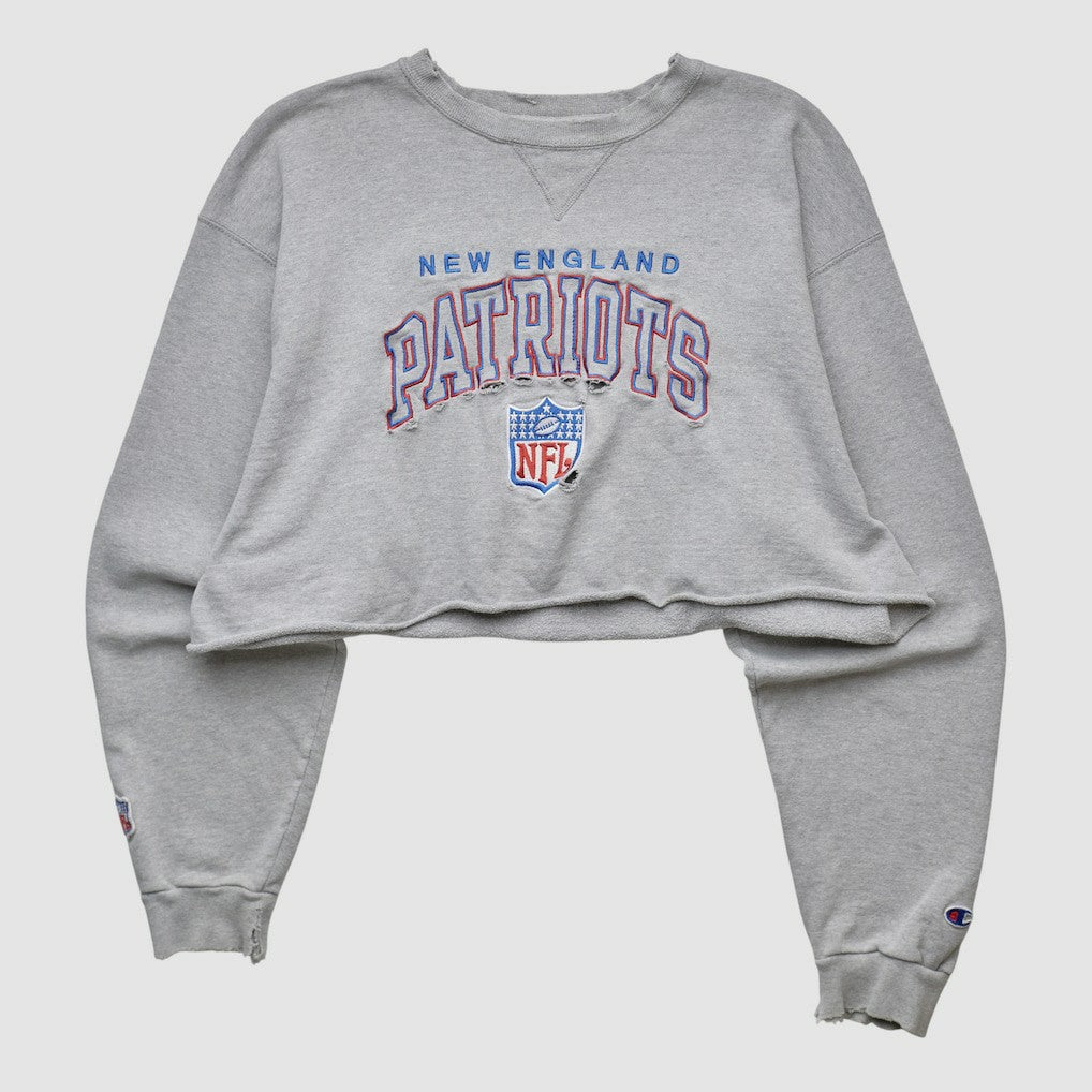 New England Patriots Champion 90s Pullover Sweatshirt - Heather Gray Pullover