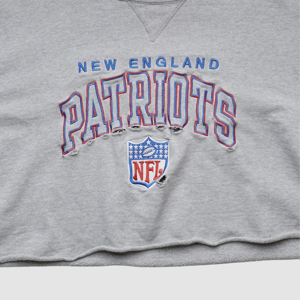 New England Patriots Champion 90s Pullover Sweatshirt - Heather Gray Pullover
