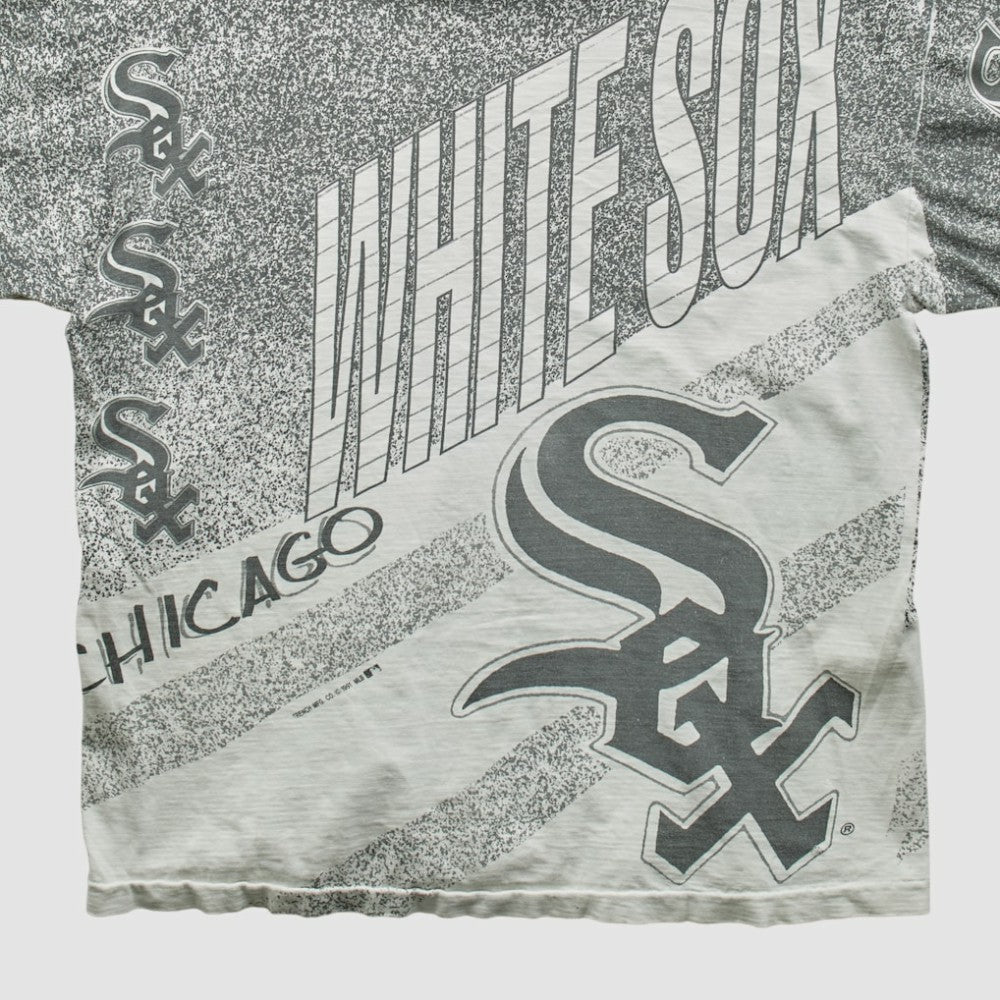 Chicago White Sox America's Favorite 90s T-shirt - Black - Vintage T-shirts