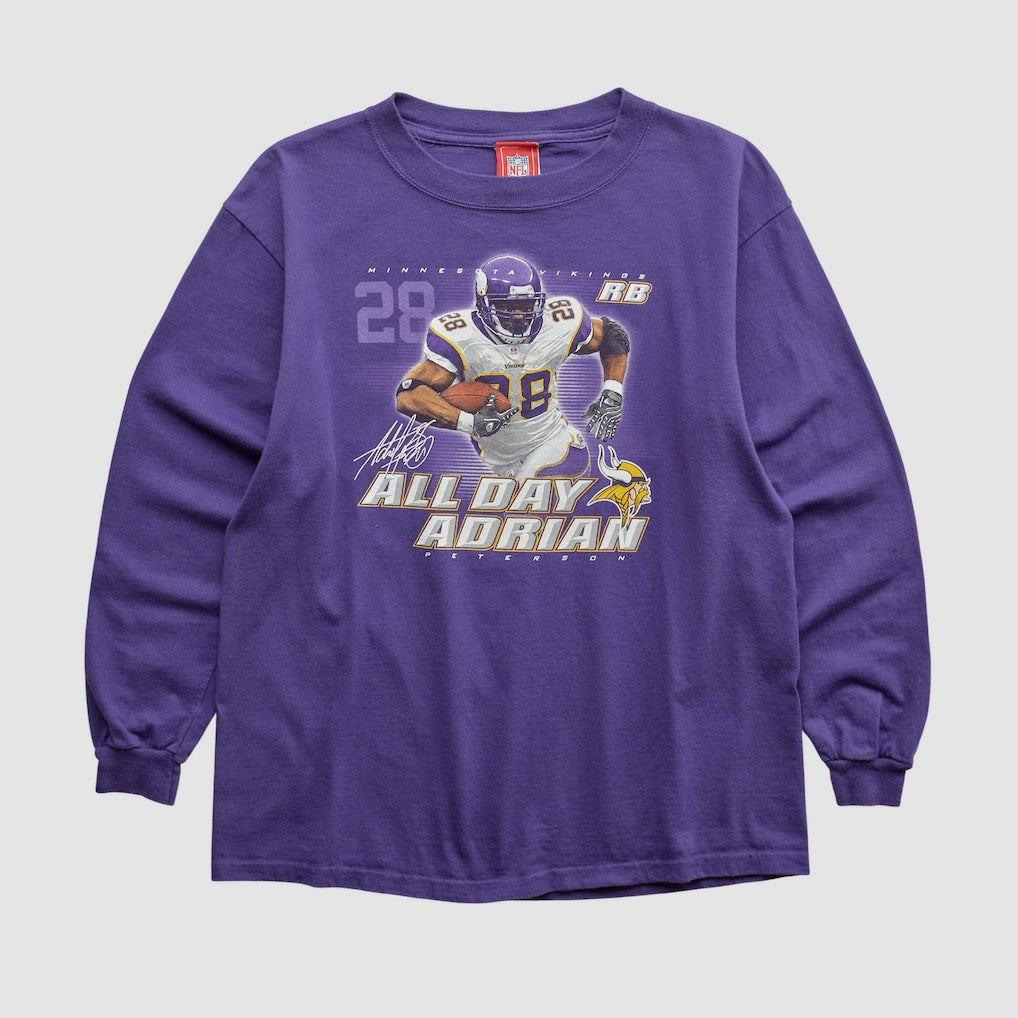 Adrian Peterson NFL 2000s Long Sleeve T-shirt - Purple T-shirts