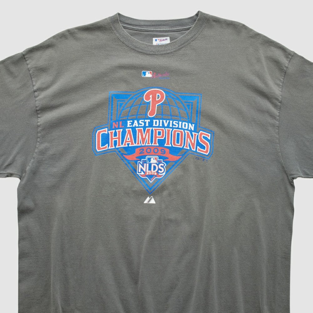 Philadelphia Phillies Majestic 2009 T-shirt - Gray - 2XVintage T-shirts