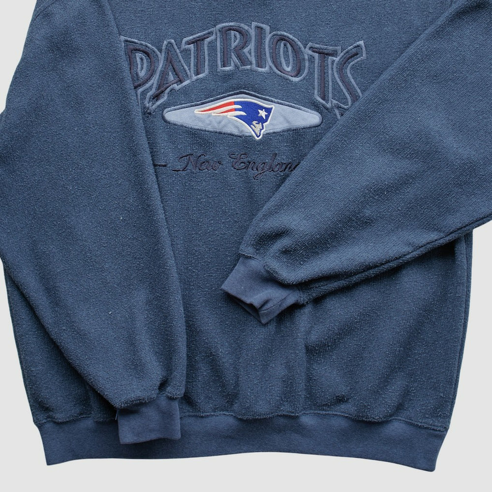 New England Patriots Lee Apparel 90s Pullover Sweatshirt - Navy Pullover