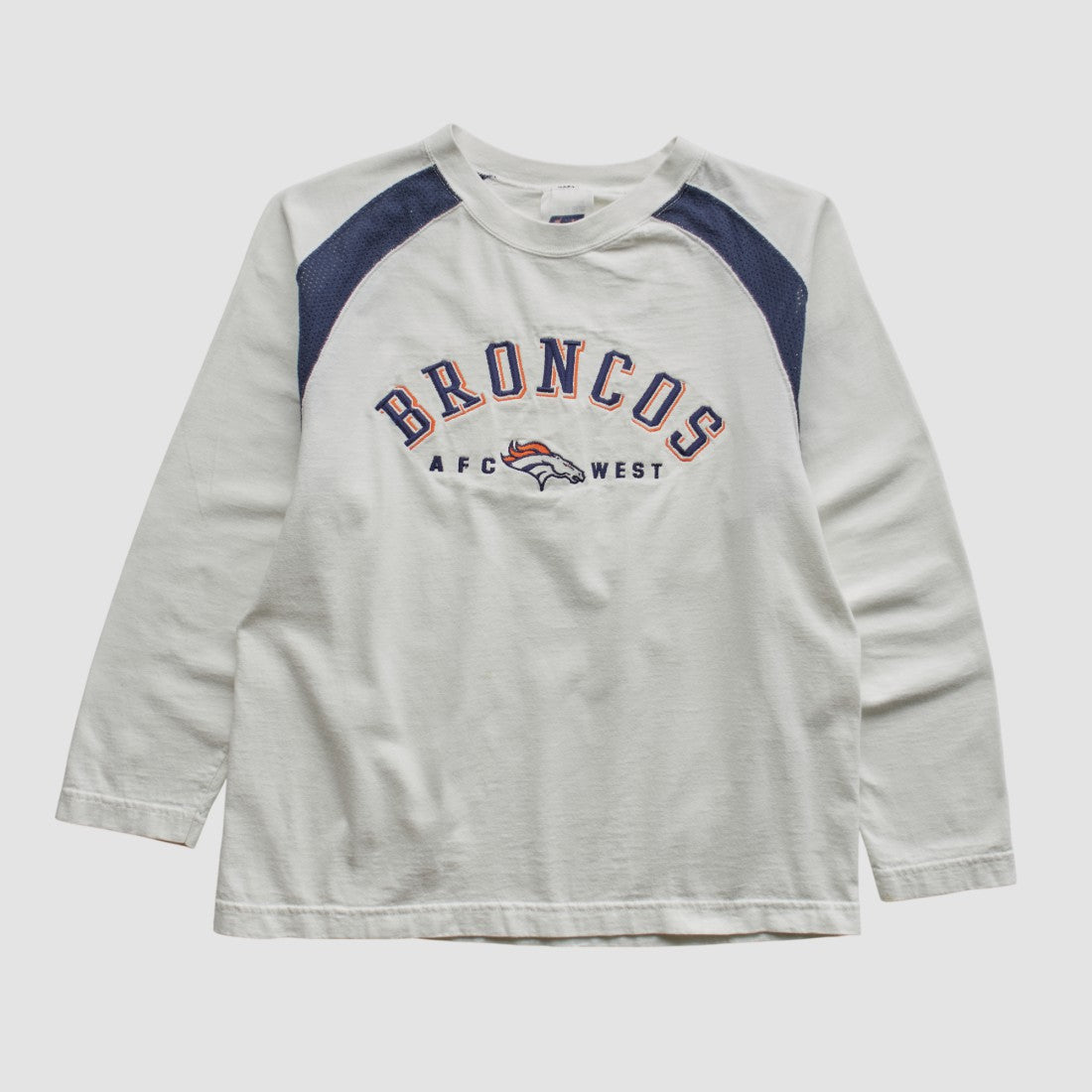 Denver Broncos CSA 90s Long Sleeve T-shirt - White T-shirts
