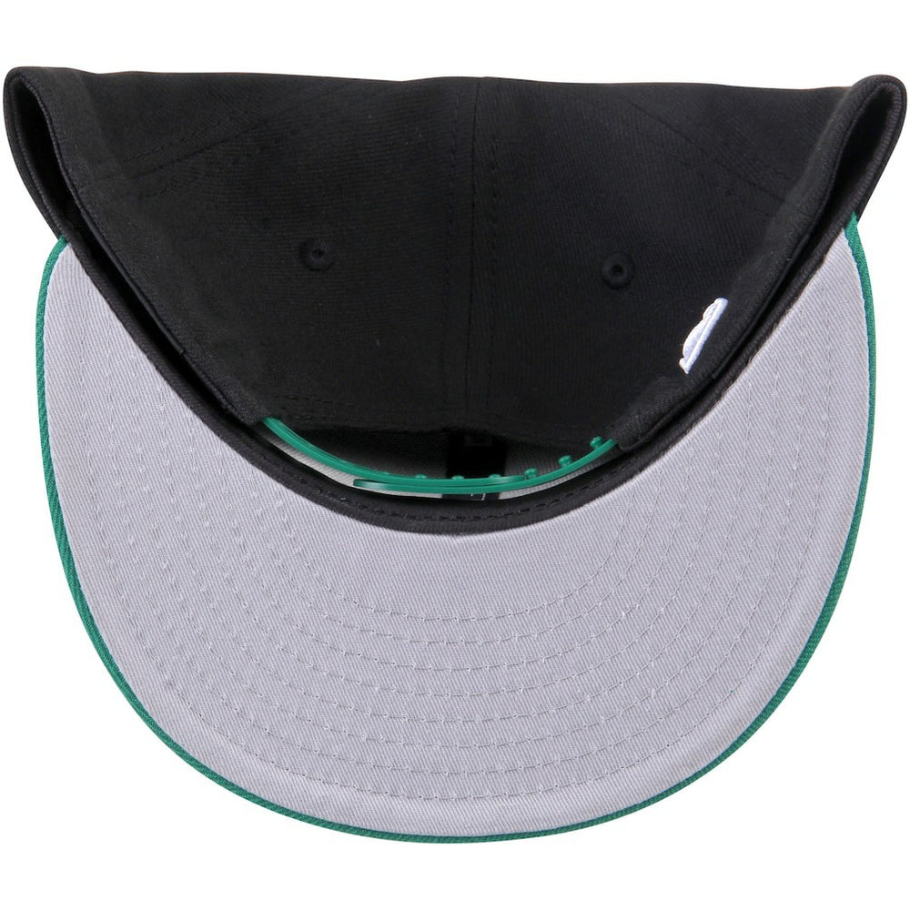 Boston Celtics 2-Tone 9FIFTY Adjustable Snapback Hat Black/Kelly Green - New Era