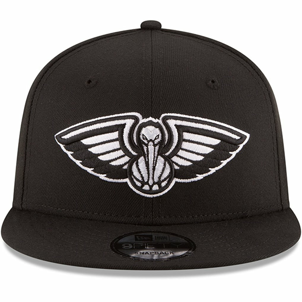 New Orleans Pelicans Black & White Logo 9FIFTY Adjustable Snapback Hat Black - New Era