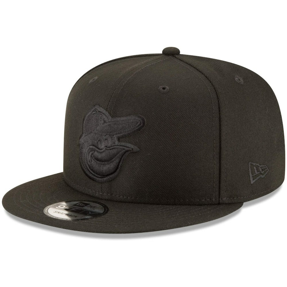 Baltimore Orioles New Era Black on Black 9FIFTY Team Snapback Adjustable Hat - Black Hats