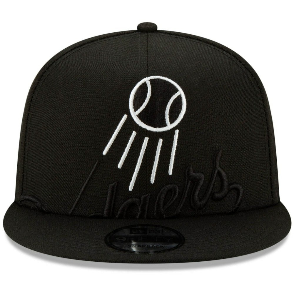 Los Angeles Dodgers New Era Monochrome Logo Elements 9FIFTY Adjustable Snapback Hat - Black Hats