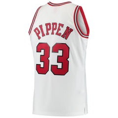 Scottie Pippen Chicago Bulls Hardwood Classics Swingman Jersey White - Mitchell & Ness