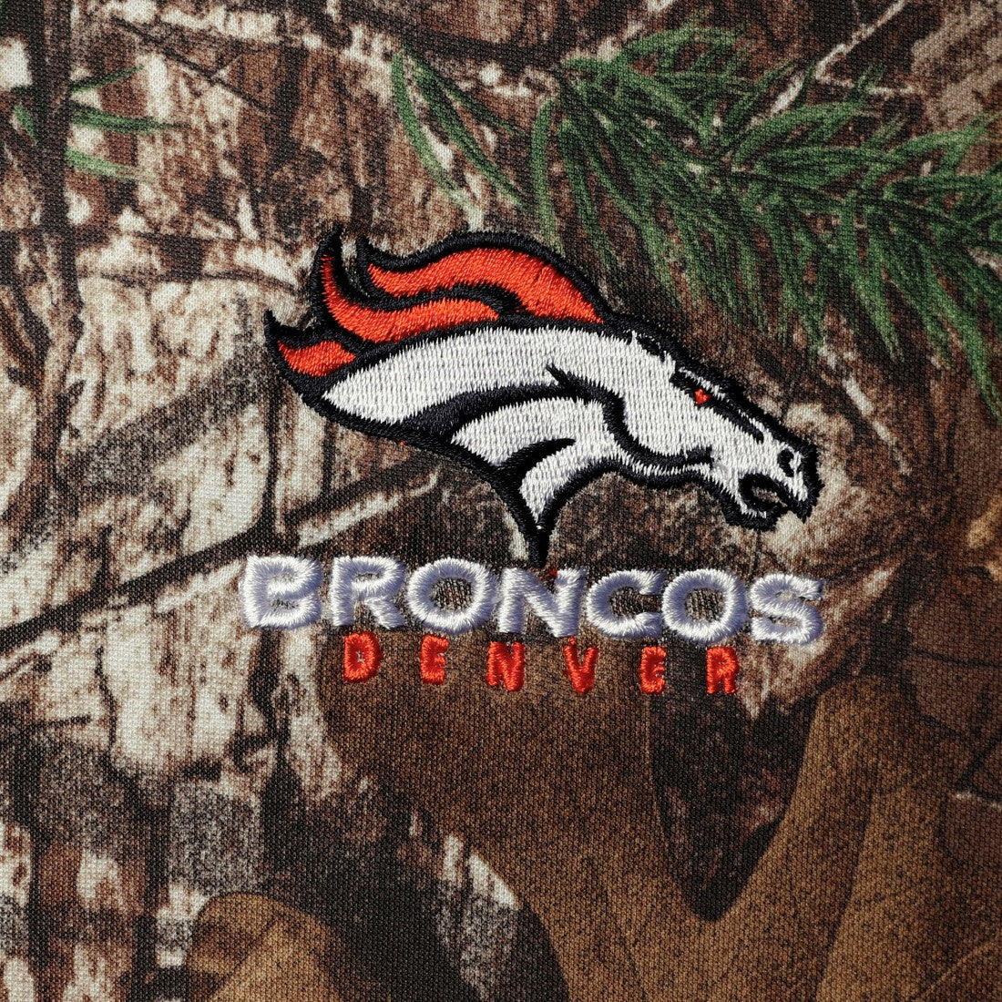 Denver Broncos Dunbrooke Circle Champion Tech Fleece Pullover Hoodie - Realtree Camo Hoodies