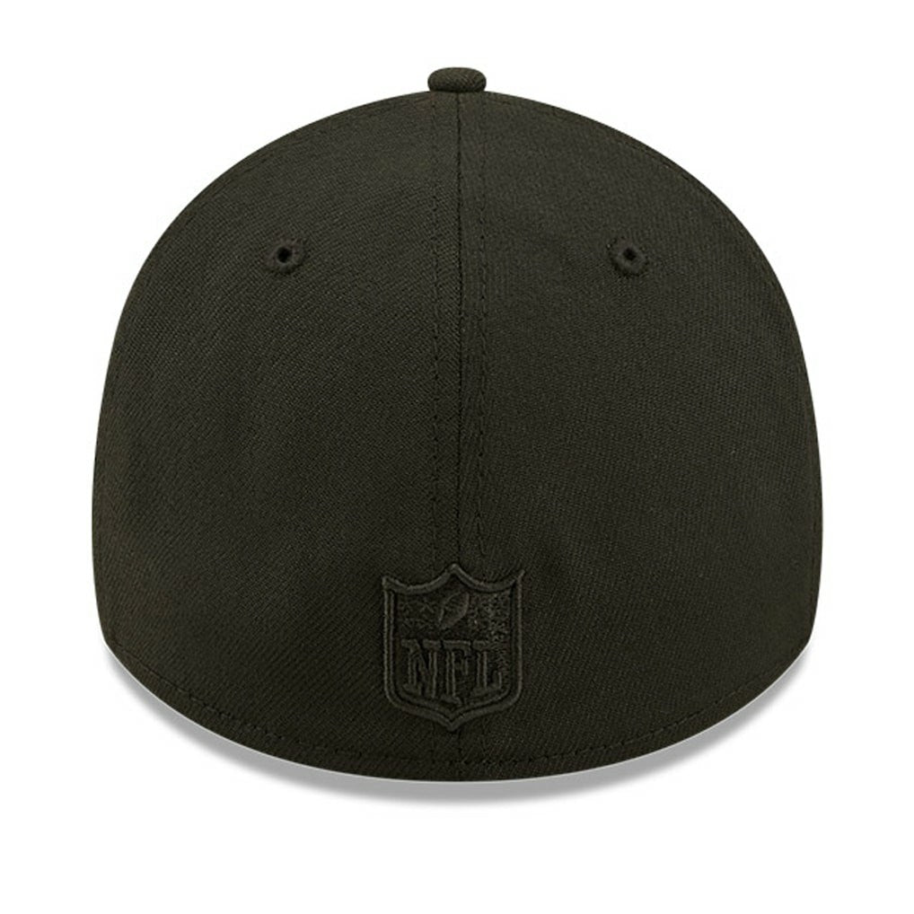 Atlanta Falcons New Era Black On Black Alternate Logo 39THIRTY Flex Hat