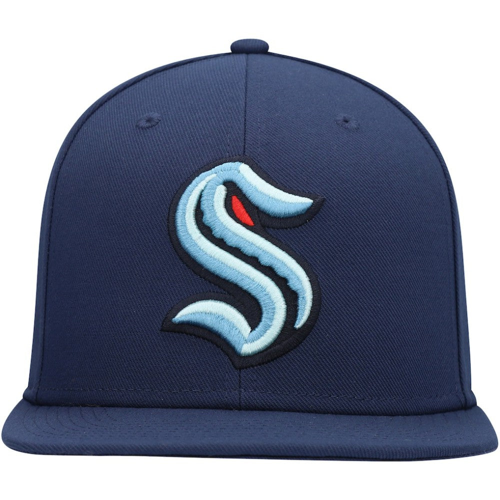 Seattle Kraken Fanatics Primary Logo Snapback Hat - Deep Sea Blue | US 4026677