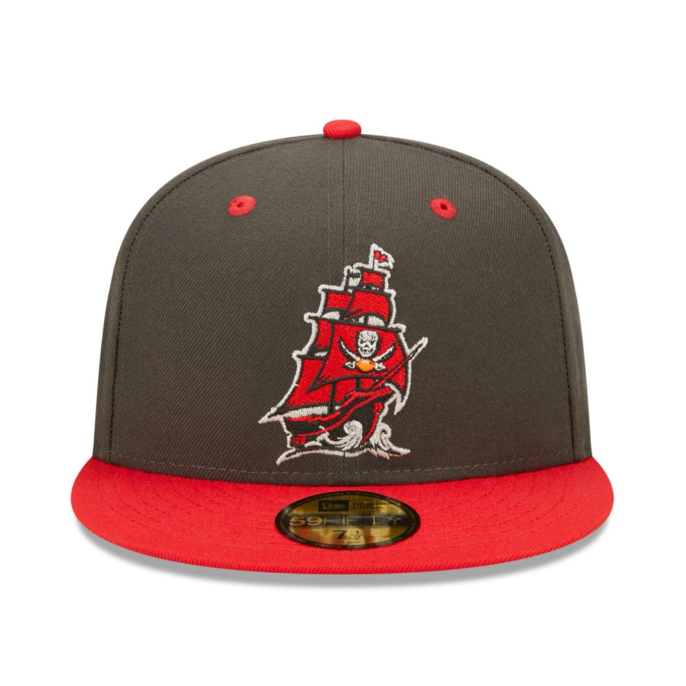 Tampa Bay Buccaneers New Era Flipside 2Tone 59FIFTY Fitted Hat - Pewter/Red Hats