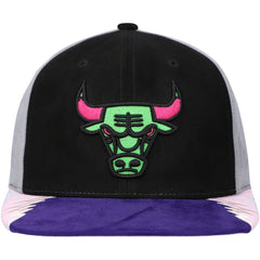 Chicago Bulls Day 5 Snapback Hat Black/Pink - Mitchell & Ness